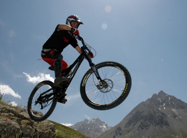 Descenso técnico en bicicleta de cerro 